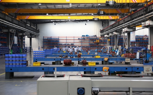 手指一點(diǎn)，零備件迅速調(diào)運(yùn)到面前,